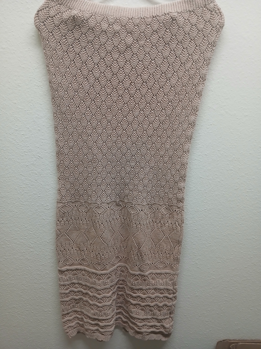 Sleeveless Knit Midi Skirt in Blush